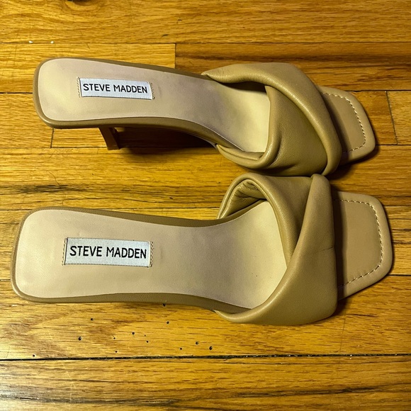 Steve Madden Thai Camel/Tan Padded Square-Toe Mule Heels - Picture 2 of 5
